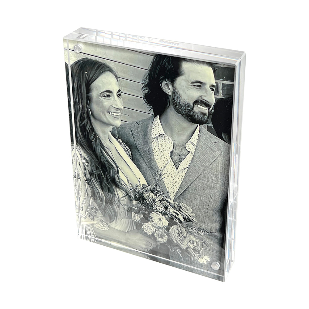 custom engraving perfect wedding gifts and frames