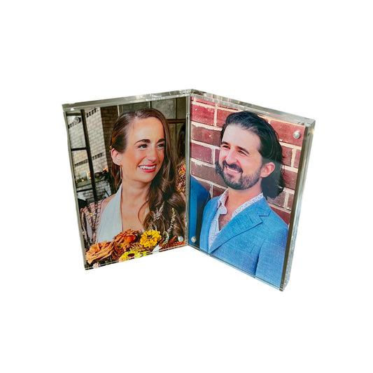 Portrait Double Magnet Frame: 4 Photos Total